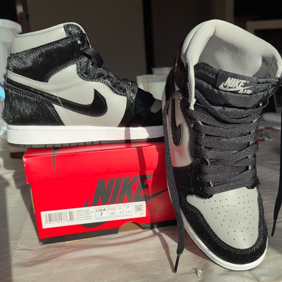 Jordan 1 Retro High OG Twist 2.0 Medium Grey Women's Size 7 - Picture 7 of 9